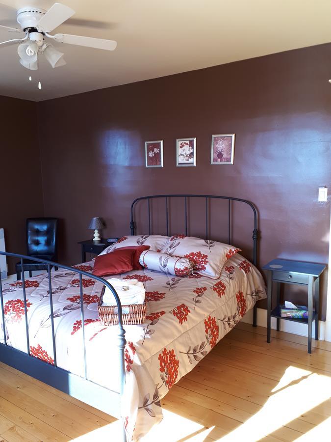 לינה וארוחת בוקר קמפבלטון Dans Les Draps De Morphee מראה חיצוני תמונה